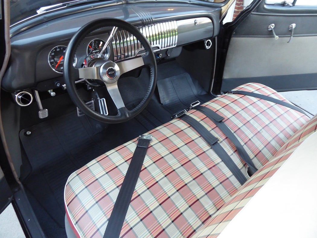 51-interior-old-cars.jpg