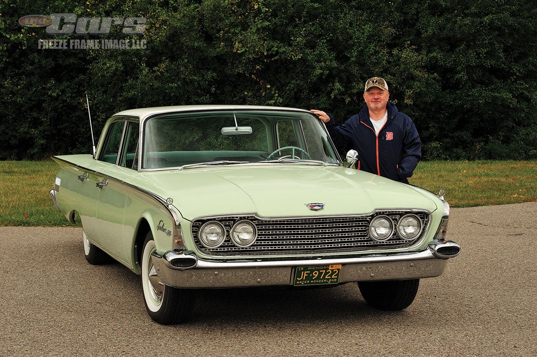 1960-ford-fairlane-500-four-door-a770.jpg