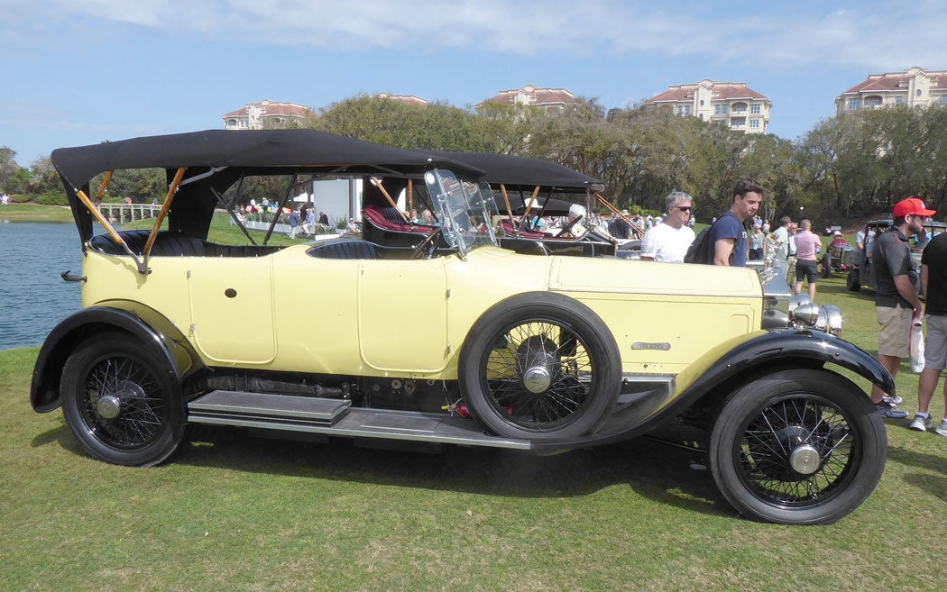 8-amelia-2023-rolls-royce-ghosts.jpg
