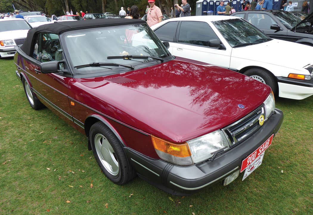 amelia-2023-saab-900-cars-and-community-radwood.jpg