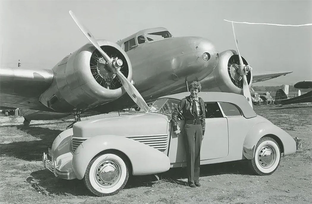 amelia-earhart-with-her-cord-812-copy.jpg