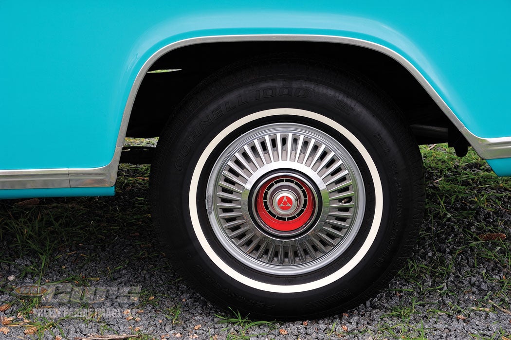 6-1970-dodge-d100-adventurer-a679.jpg