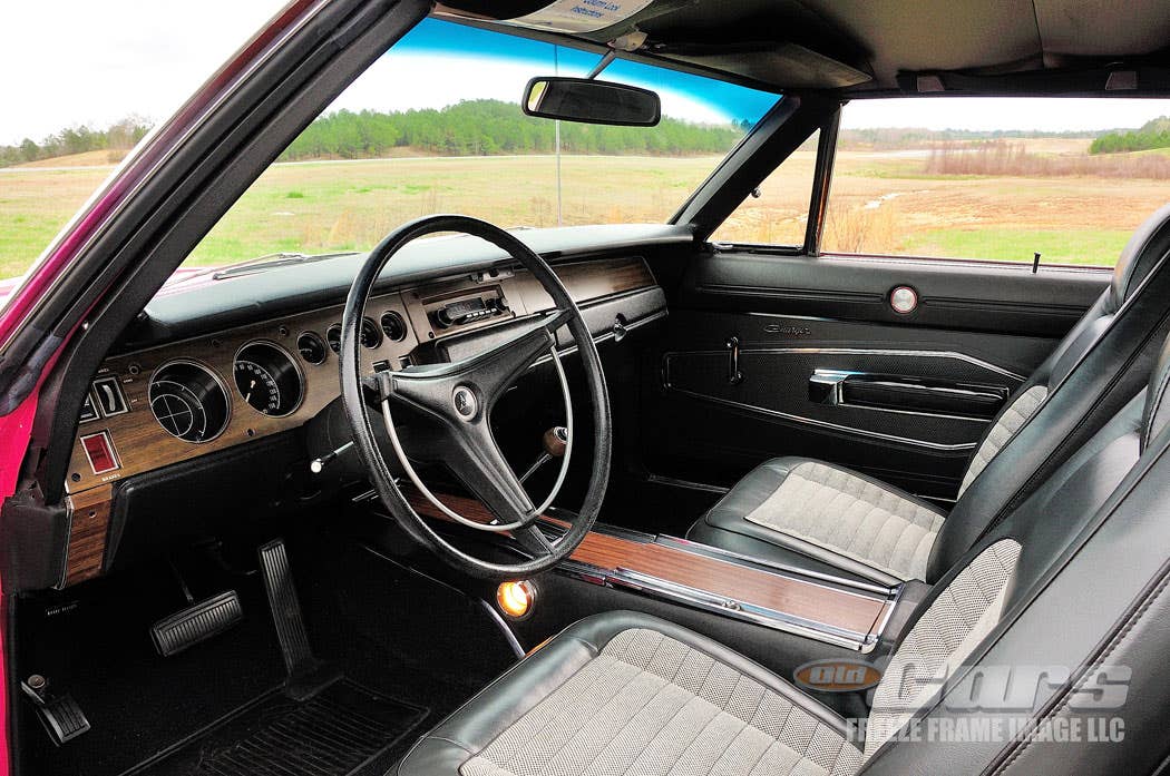 1970-dodge-charger-rt-440-a132.jpg