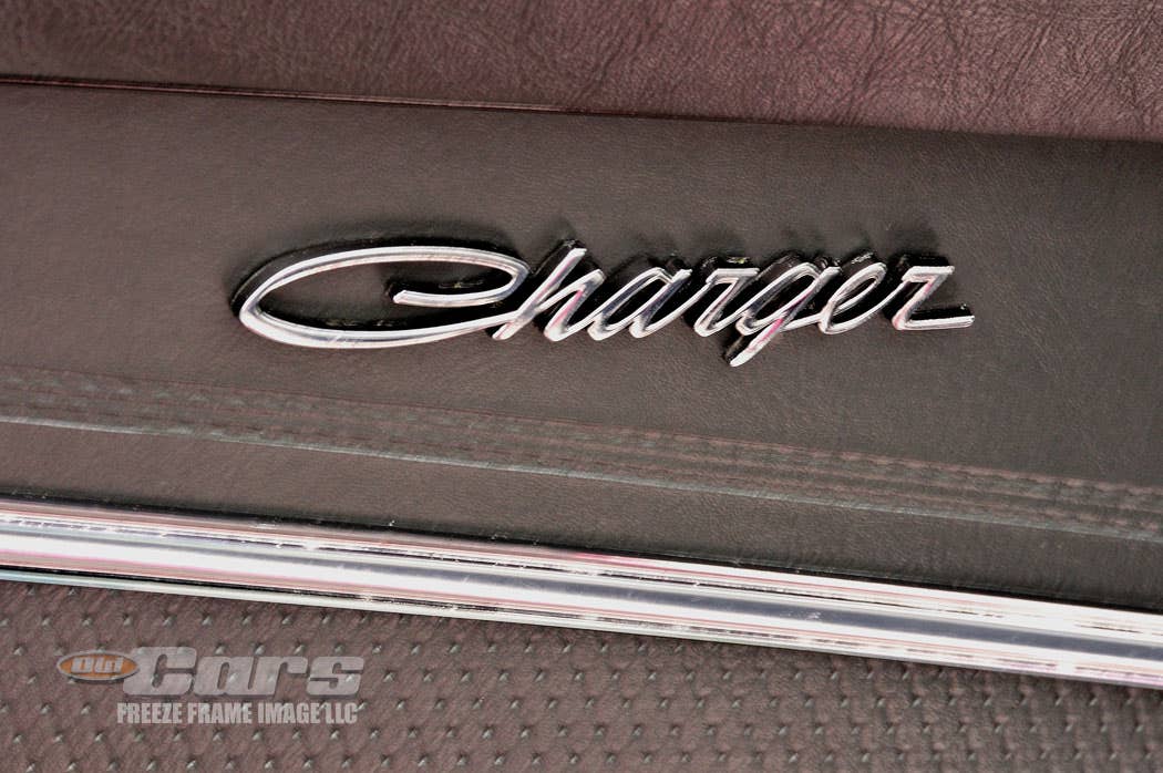 1970-dodge-charger-rt-440-a140.jpg