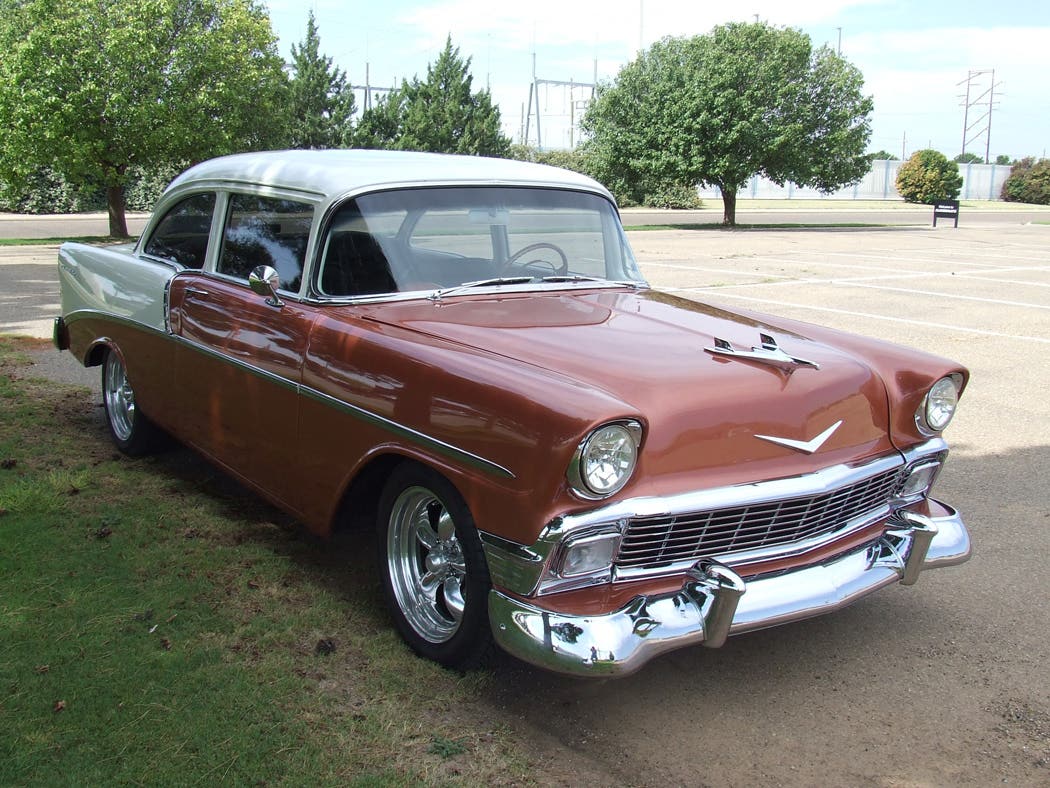56-body-exterior-frt-rt-angle.jpg