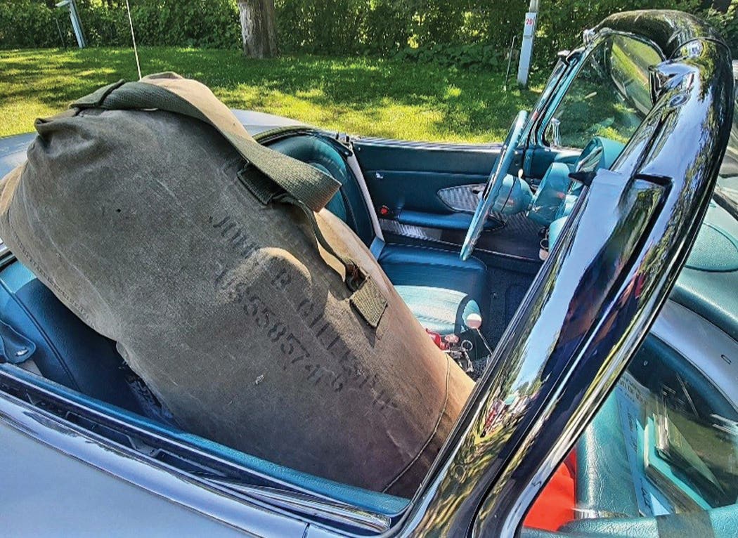 1960-vette-interior.jpg