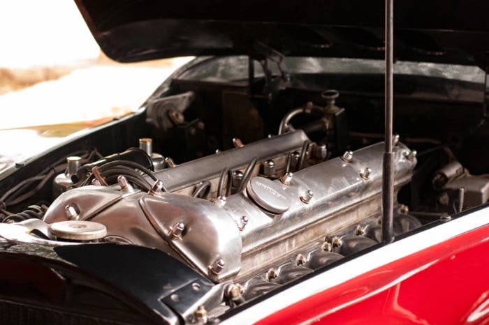 1953_jaguar_xk120-fixed-head-coupe_dsc_3106-1-18188-copy.jpg