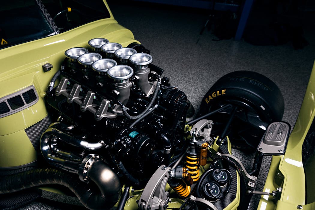 crazy-truck_details-centerscene-8.jpg