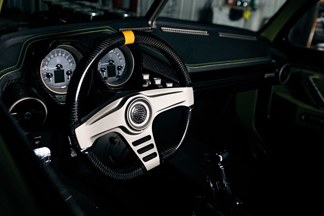 crazy-truck_details-centerscene-29.jpg