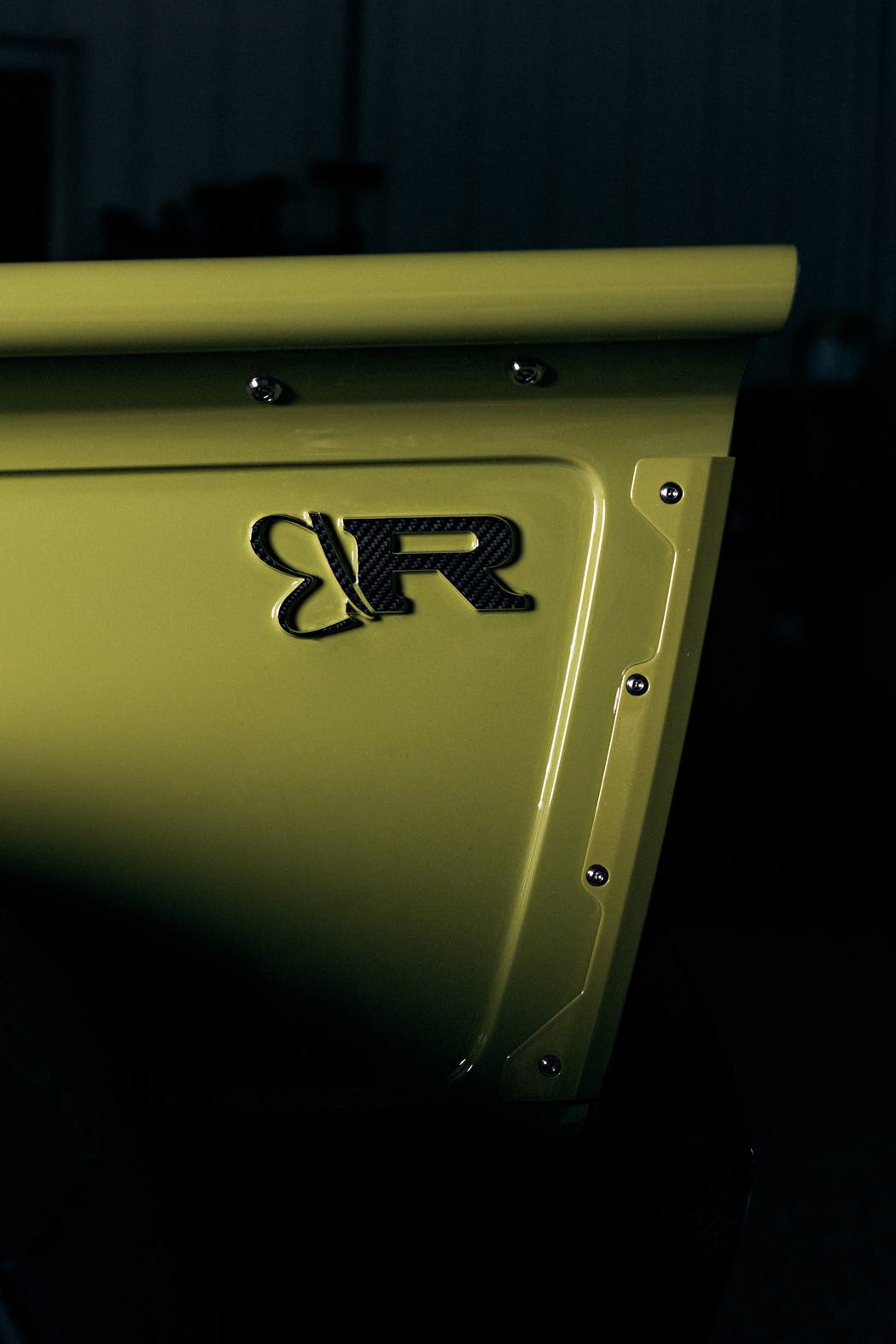crazy-truck_details-centerscene-34.jpg