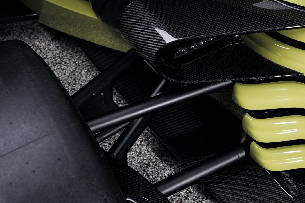 crazy-truck_details-centerscene-62.jpg