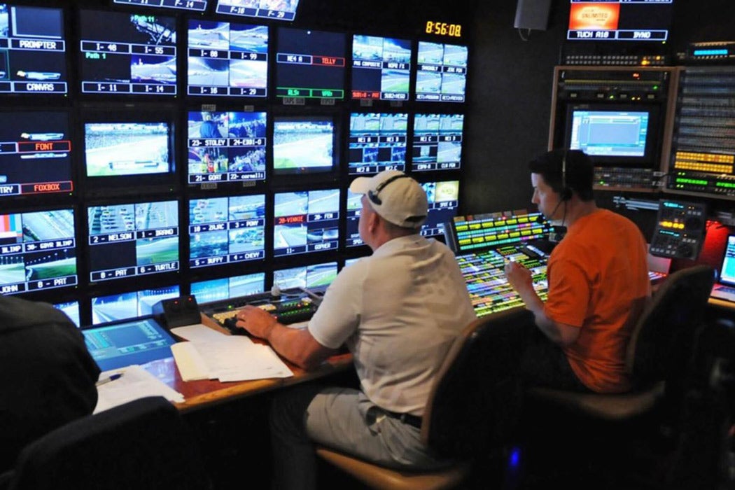 fox-nascar-image-gallery-1-6.jpg