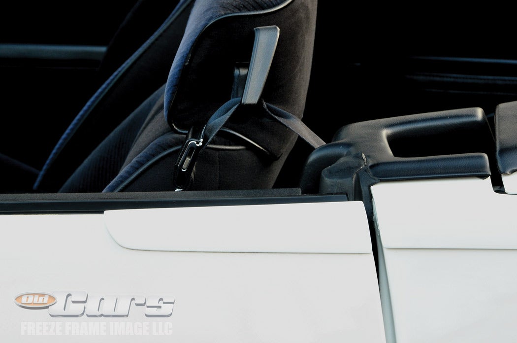 _5-1986-chevrolet-iroc-z28-camaro-convertible-a083.jpg