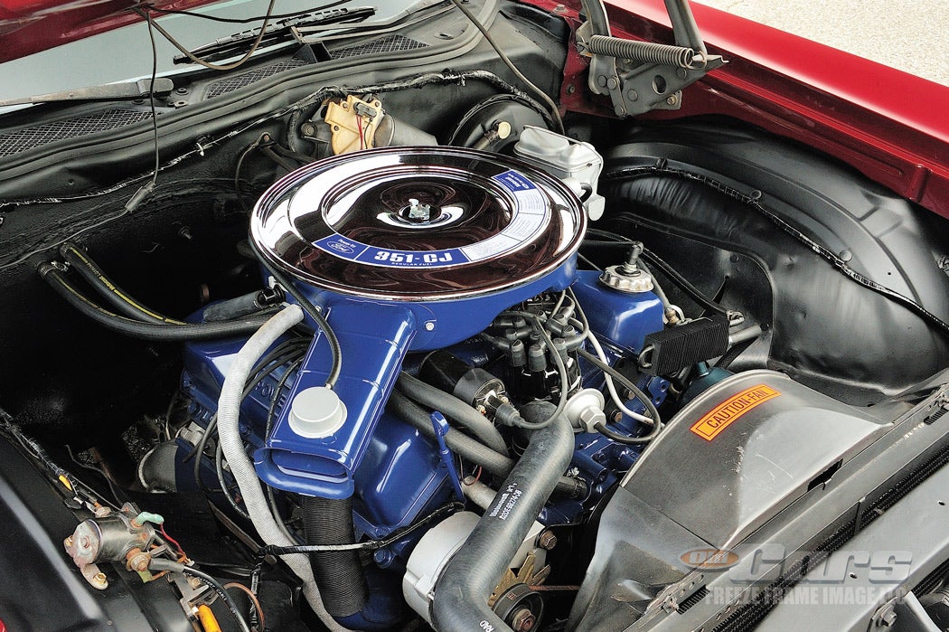 3-1972-mercury-montego-gt-b170.jpg