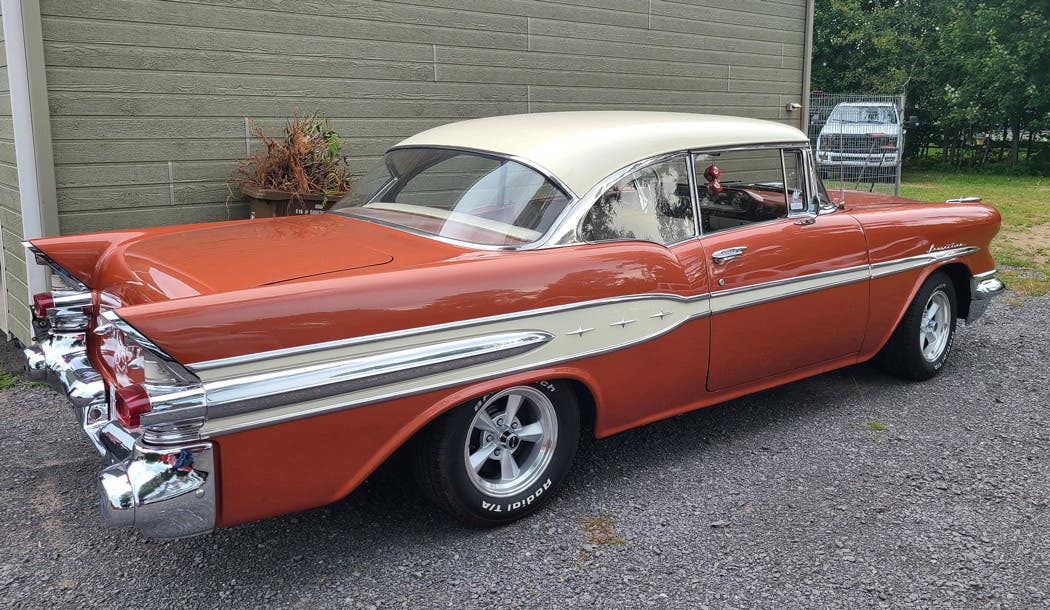 1957-pontiac-laurentian-10-1-23-7.jpg