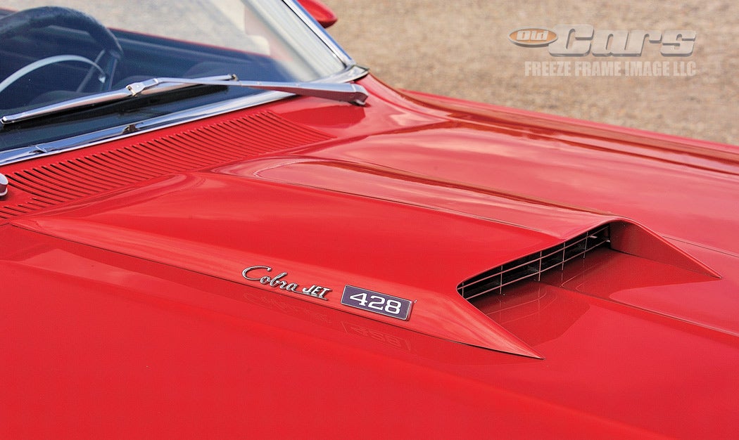 3-1969-ford-cobra-a861.jpg