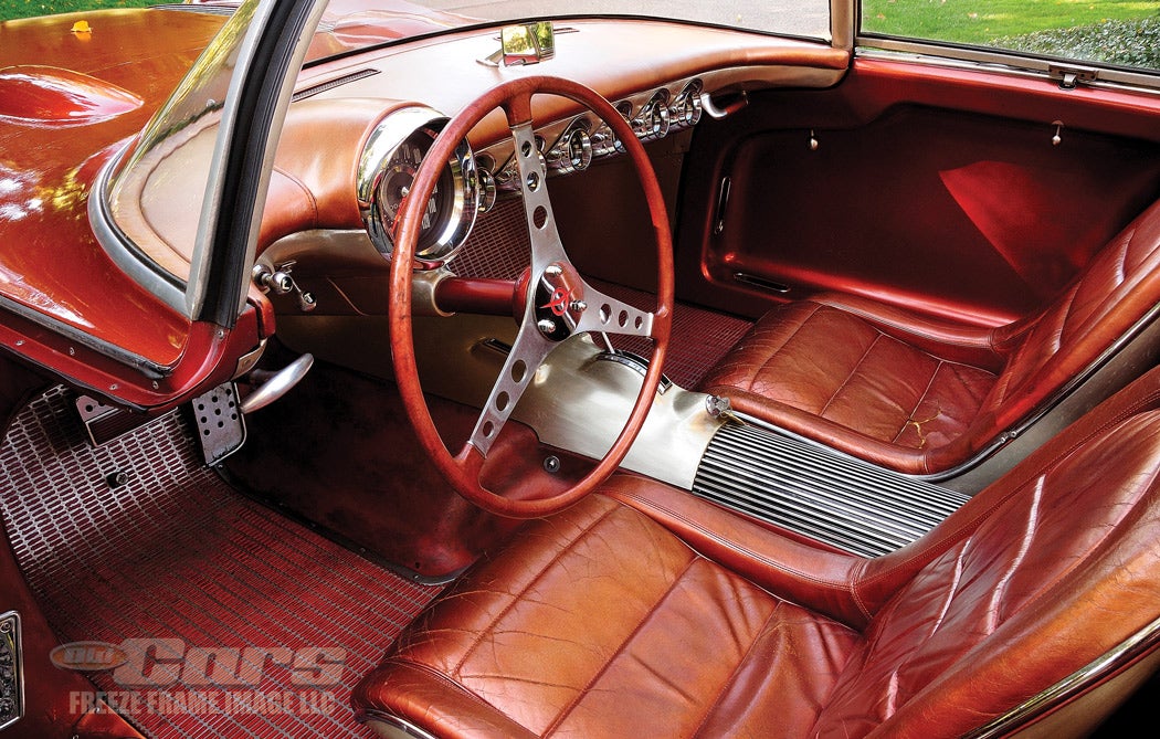 8-1954-bonneville-special-concept-show-car-a314.jpg