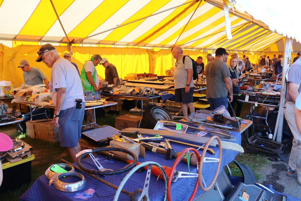 ce_cc_autofleamarket-carcorral_aw-2024_008.jpg