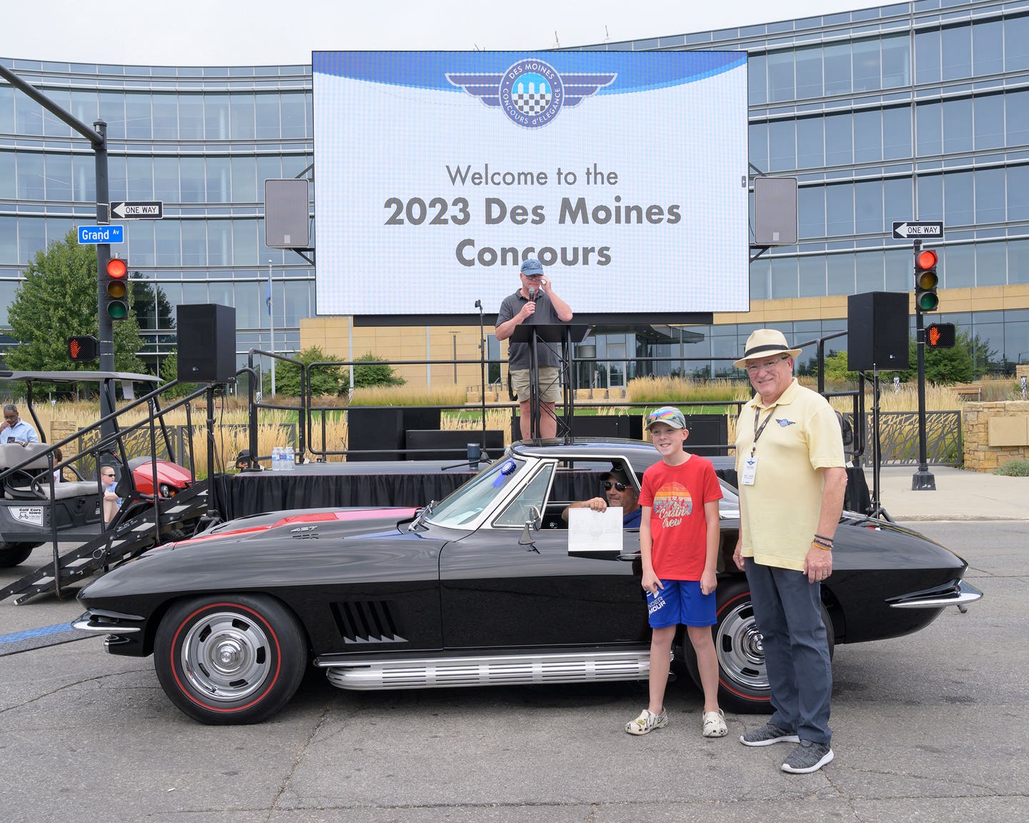 11-corvettes-1st-isenphoto_4147.jpg