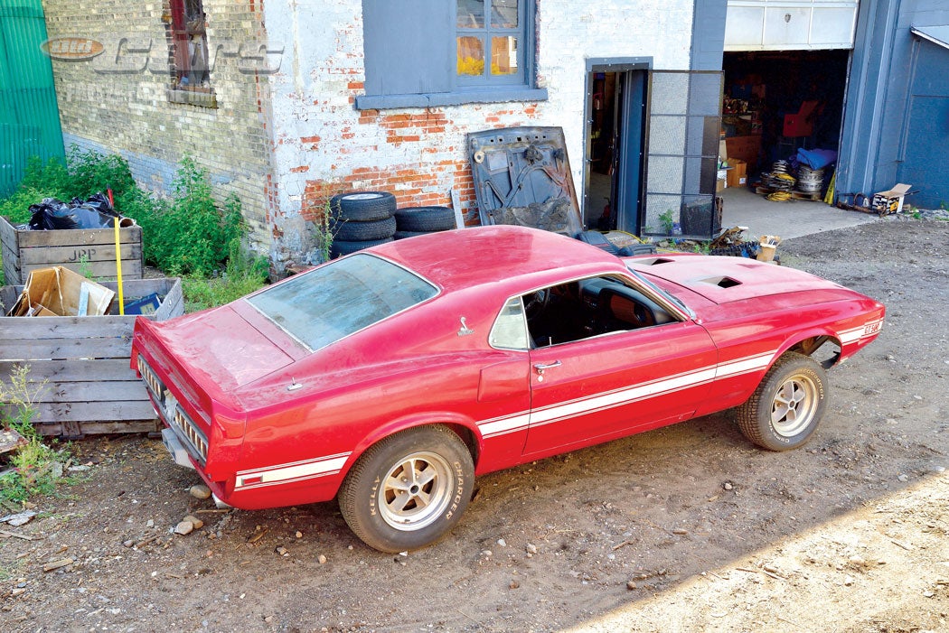 _0-centerspread-1969-gt500-barn-find-discovery-a116.jpg