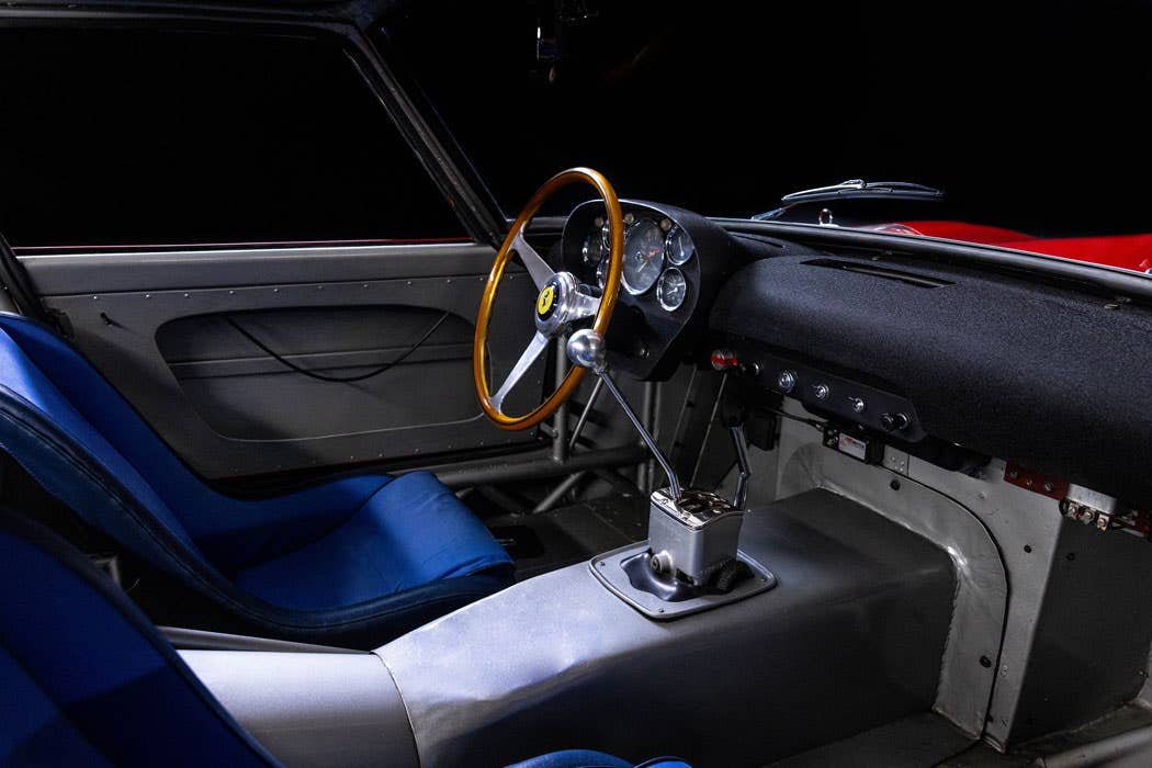hero_ferrari_250_gto-12.jpg