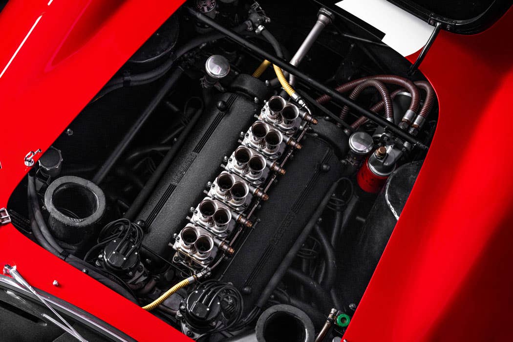 hero_ferrari_250_gto-13.jpg