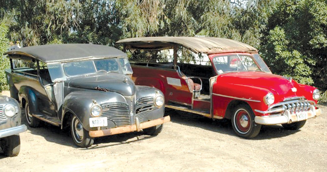 3--41-dodge-51-desoto-sampans.jpg