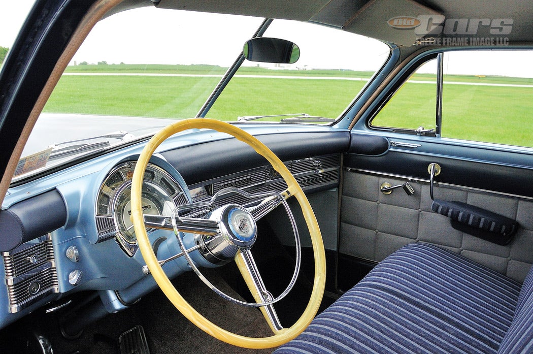 4-1950-chrysler-new-yorker-a147.jpg