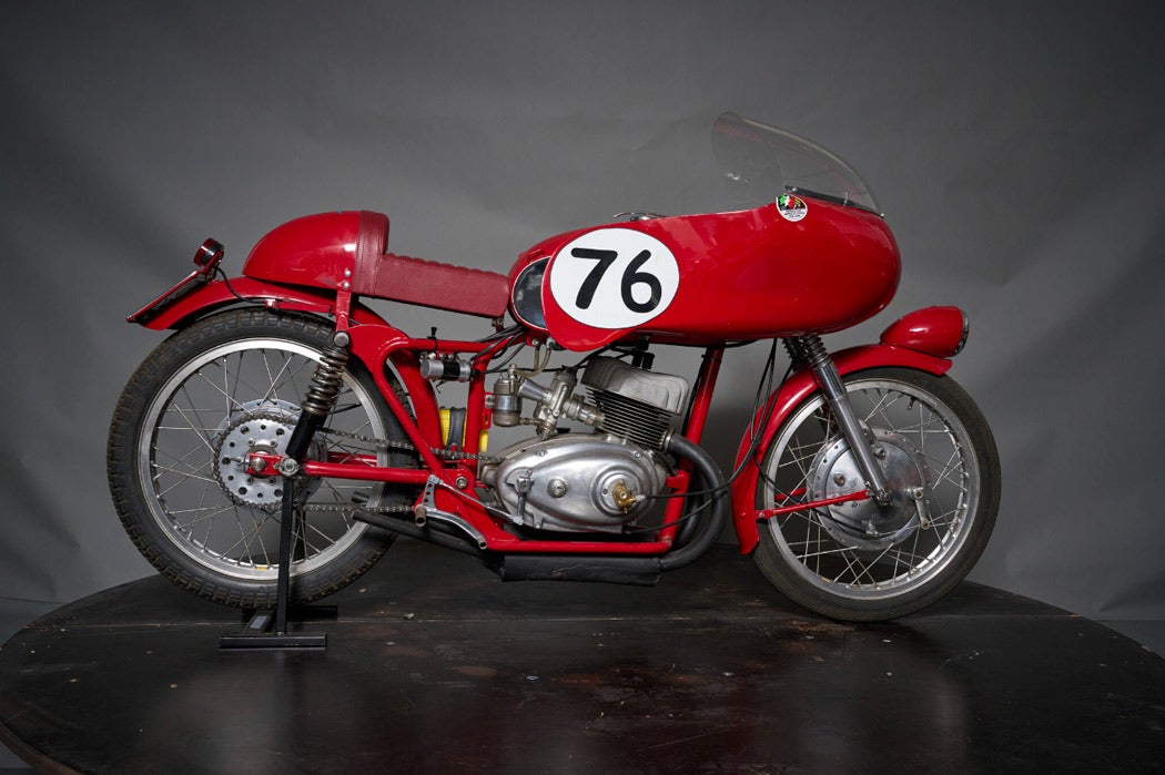 1956-cm-250cc-production-racing.jpg