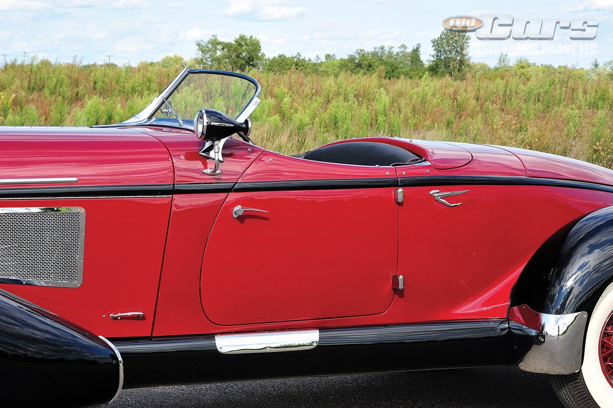 10-1935-auburn-duesenberg-speedster-a257.jpg