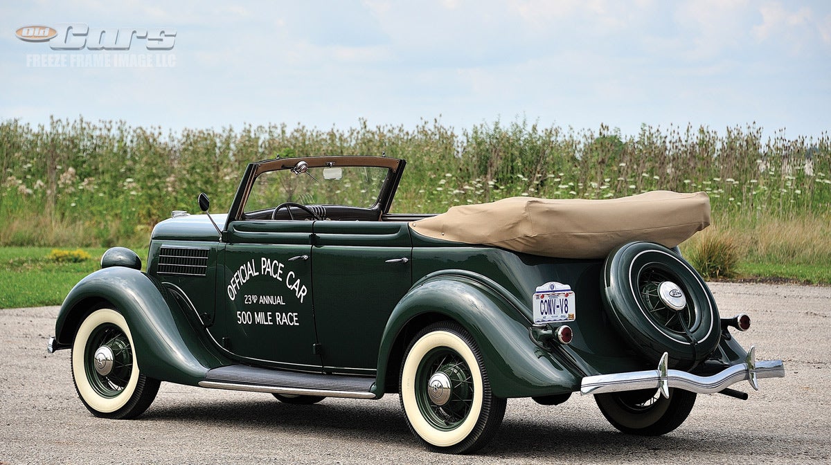 2-1935-ford-indy-pace-car-convertible-v8-a205_00001.jpg