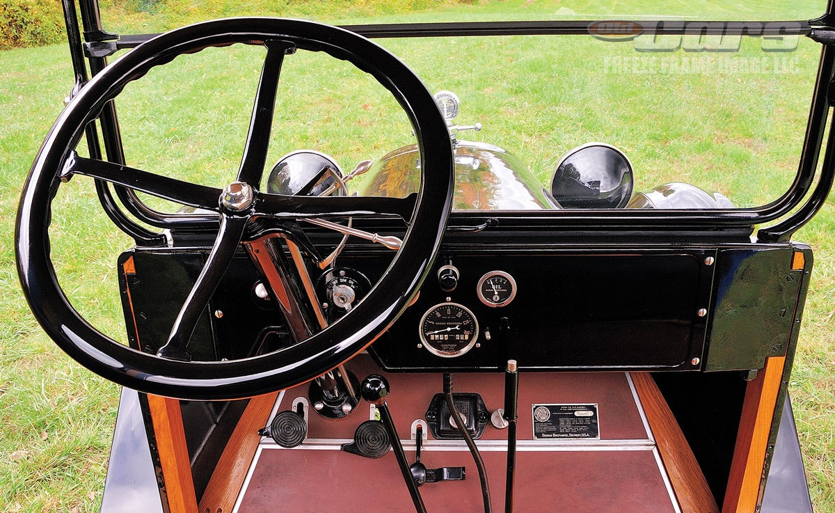 1919-dodge-brothers-graham-truck-a008.jpg