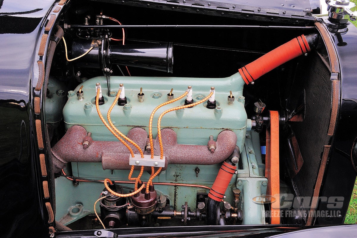 1919-dodge-brothers-graham-truck-a012.jpg