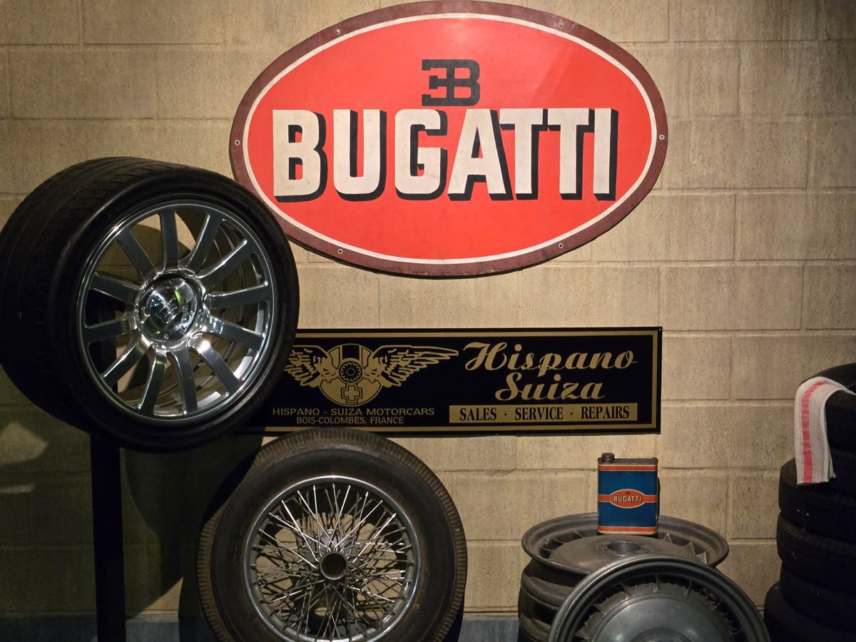 bugattiandtires.jpg