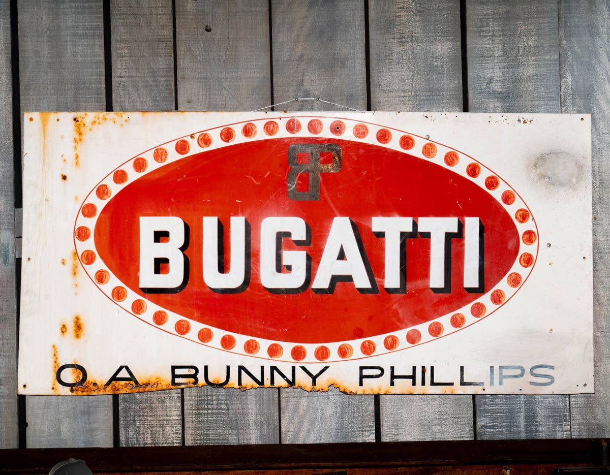 oa-bunny-phillips-bugatti-sign.jpg